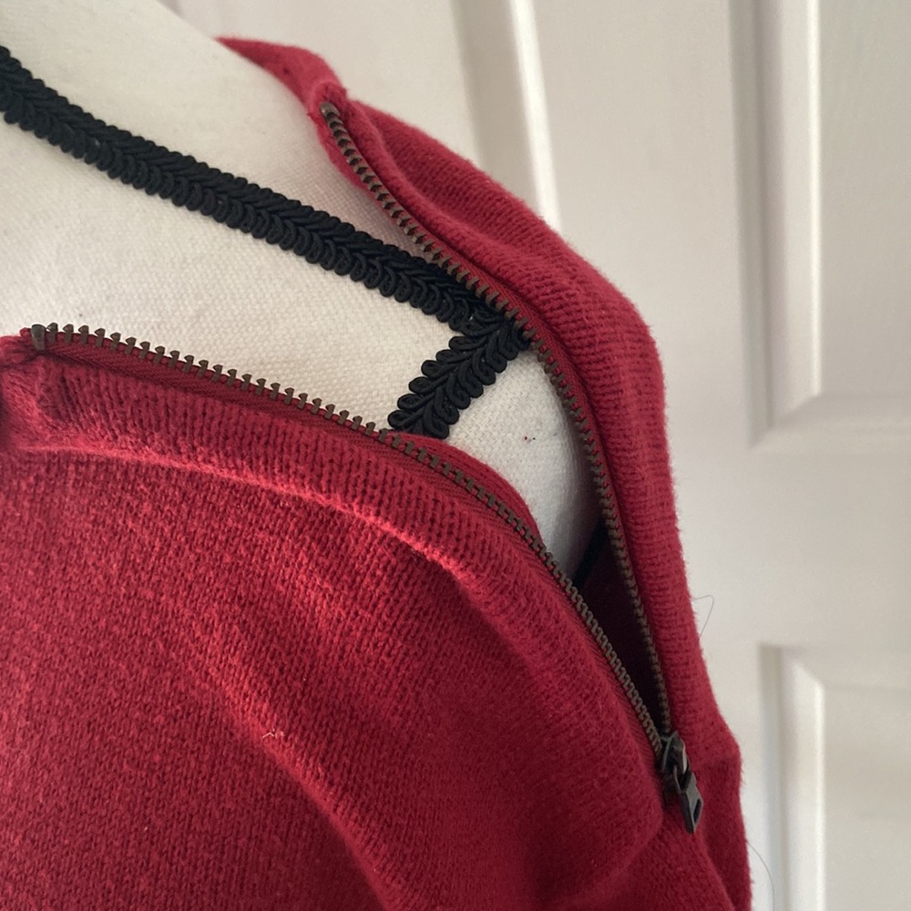 22:10 - Gap 3/4 sleeve Sweater - Picture 6 of 13